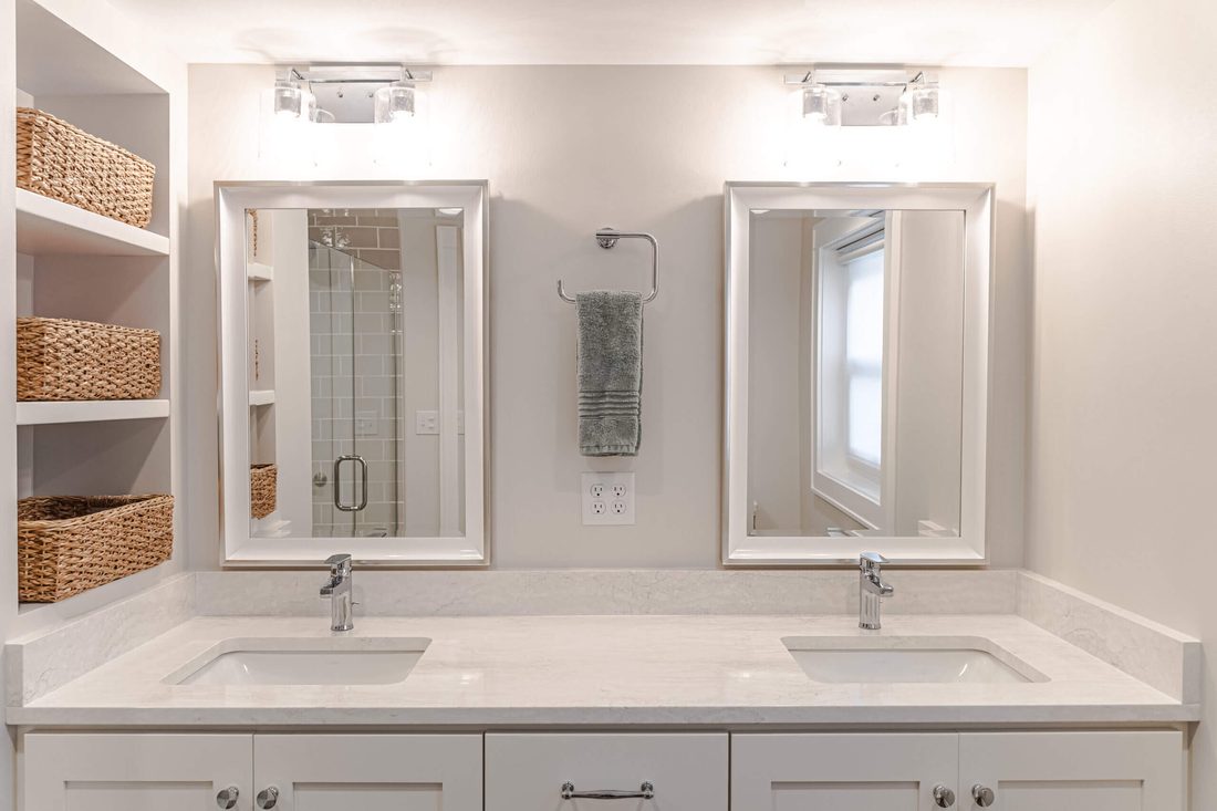 Bright double vanity bathroom