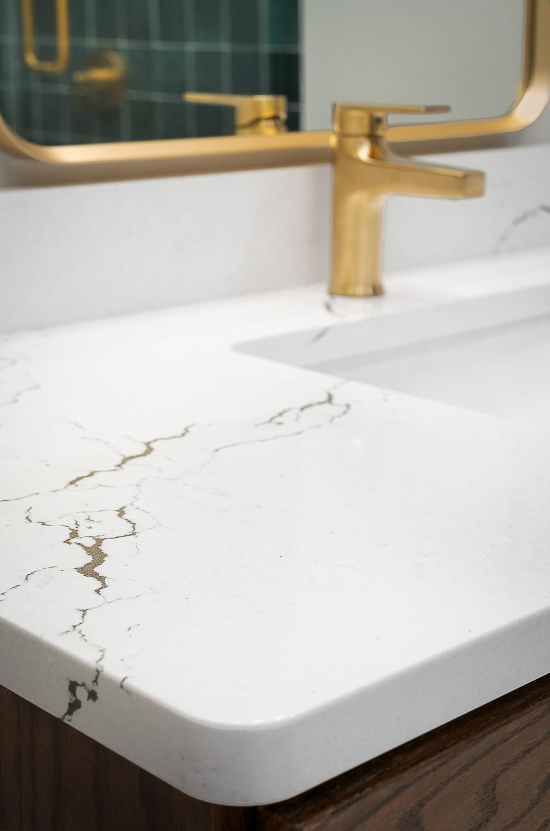 Quartz countertop detail