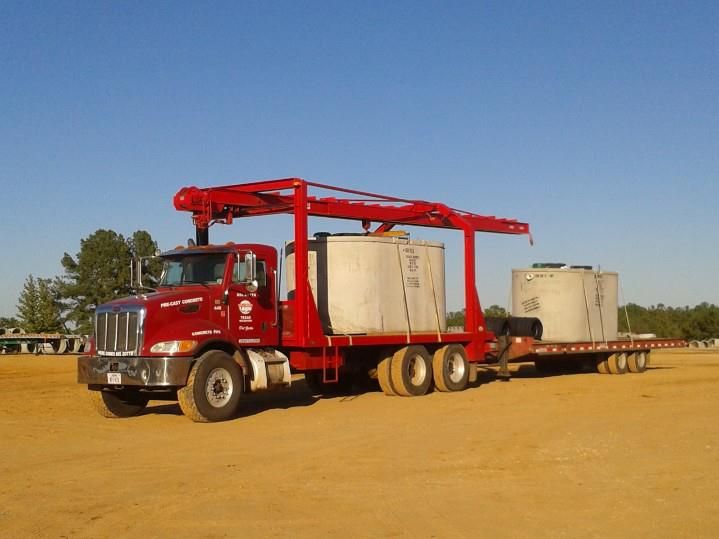 Del Zotto precast septic tank