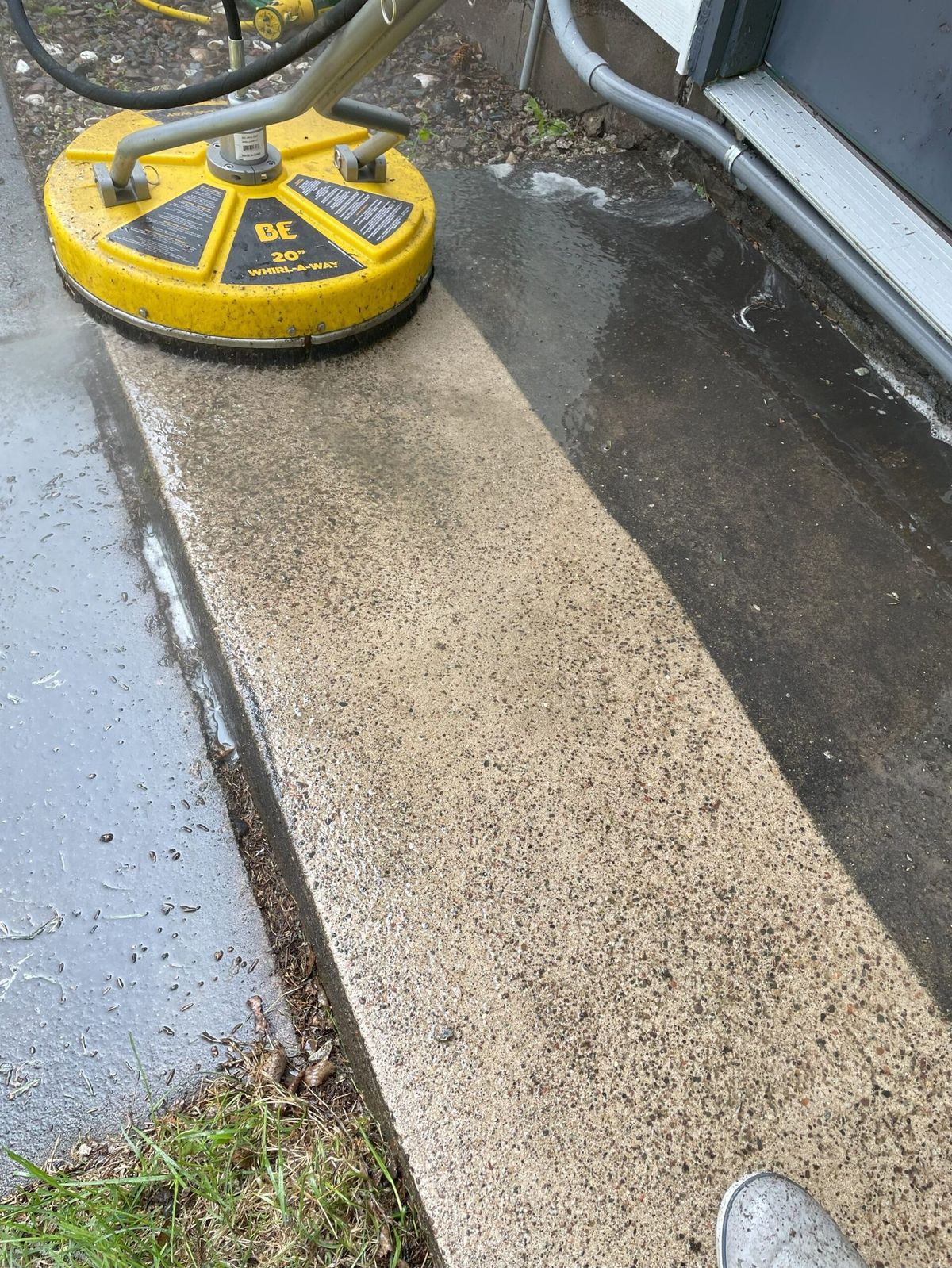 Commercial surface clean